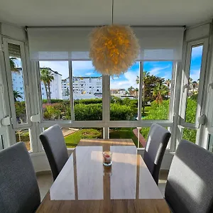 https://laguna-beach-esperanto-alojamientos-la-torre.es-andalucia.com
